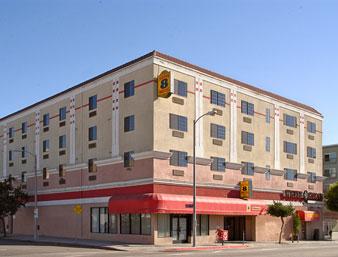 Super 8 By Wyndham Hollywood/la Area Motel
